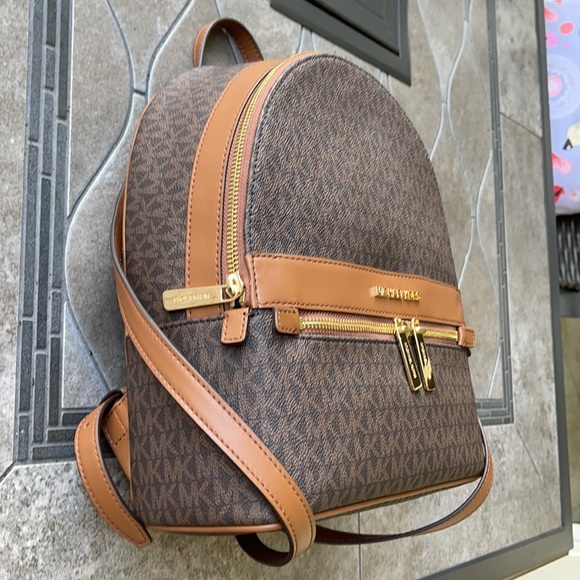 Michael Kors Kenly Backpack - Picture 2 of 16